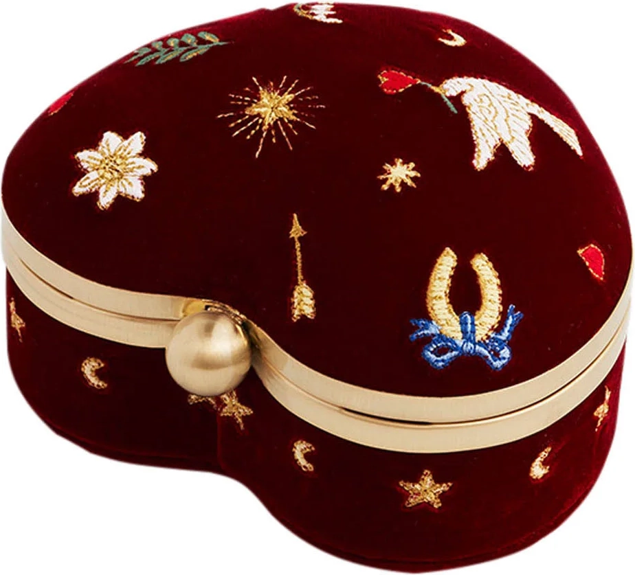 love scatter embrodiered box - andre accessories - red
