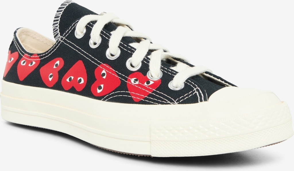 Comme des Garçons Play Multi Heart Low Sneakers - Black - 39
