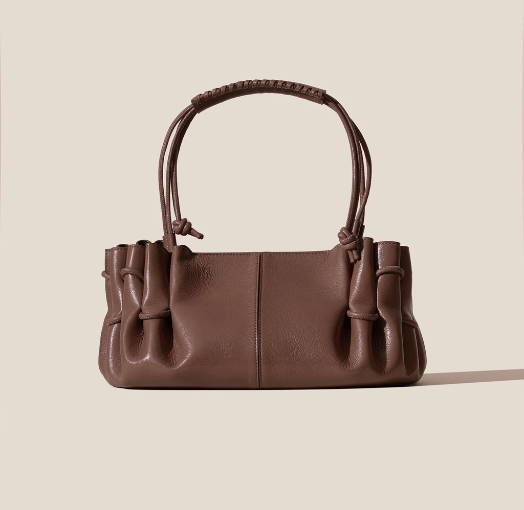 arta - pleated shoulder bag