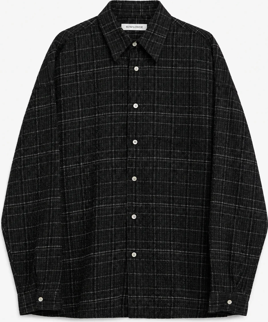 stable shirt in black