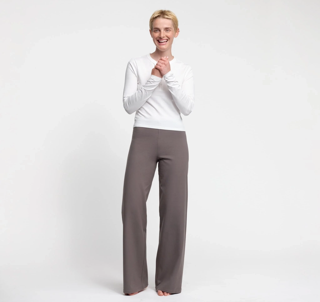 core straight leg pants