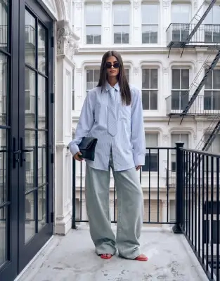 Lioness Chelsea Skjorte Bomuldsblanding Oversized Skulderpudedetalje Bindebånd - Blå Stribe