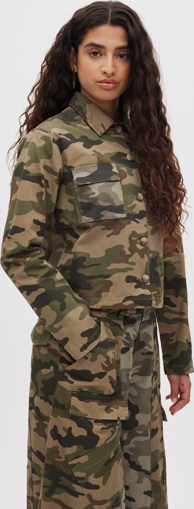 Rabens Saloner Camo Patchwork Jacket Aleksandra Kvinde Camo Combo Overgangsjakker Str S - hos Magasin