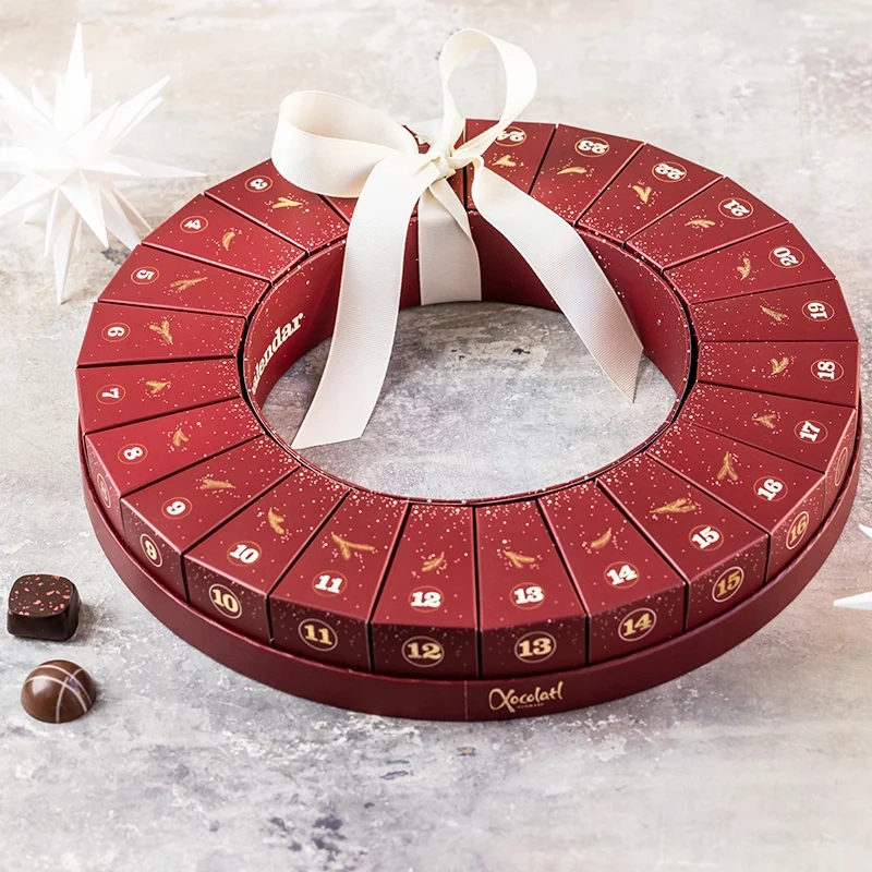 julekalender – smuk julekrans med chokolade fra xocolatl