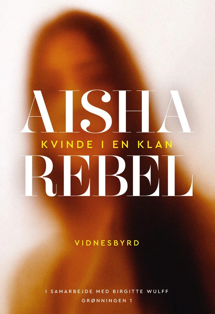 Aisha Rebel Kvinde i en Klan Bog Hæftet Dansk - Biografi & Erindring Hæftet (Hæftet)
