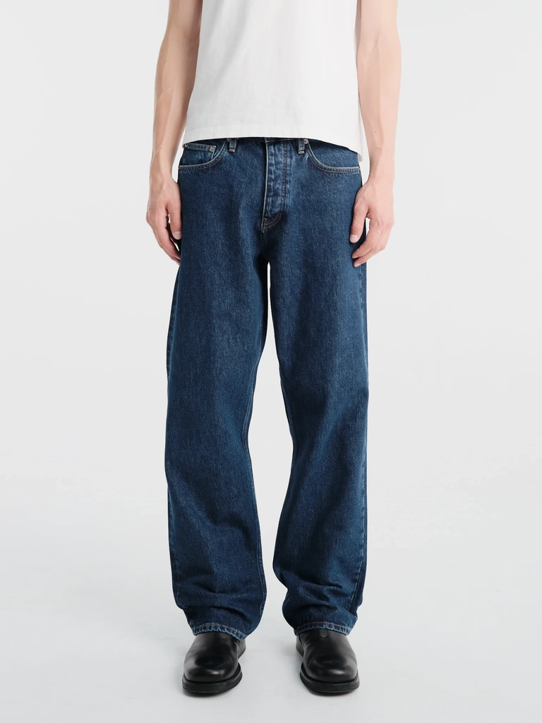 loose in blue wash