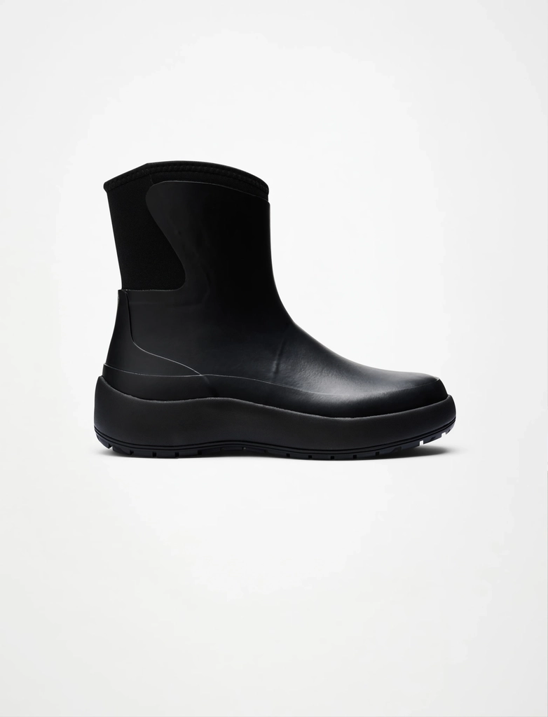 the dry boot w mid