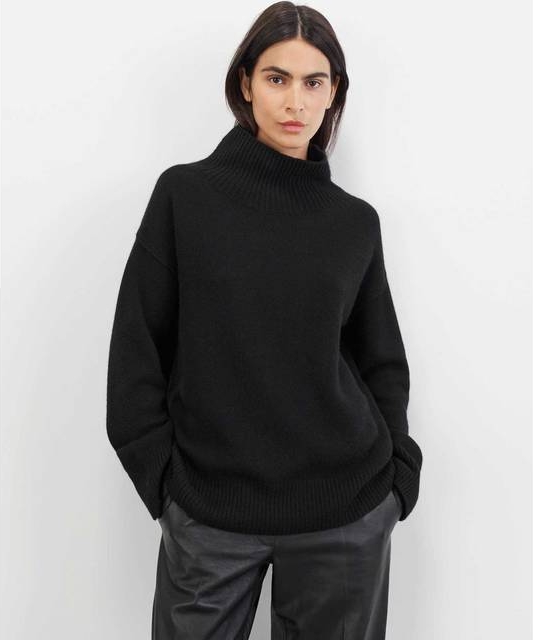 Soft Goat Boyfriend Turtleneck Cashmere Jumper