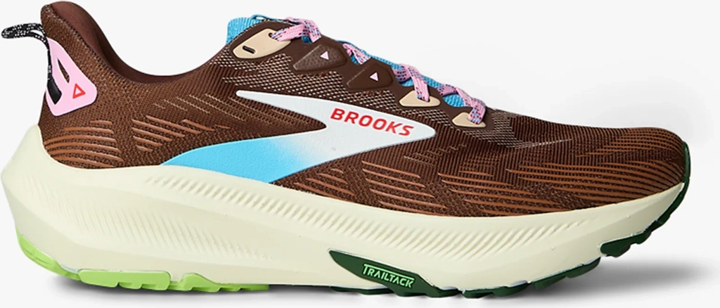 alex zono x brooks in simmentalbrown & alpinesky