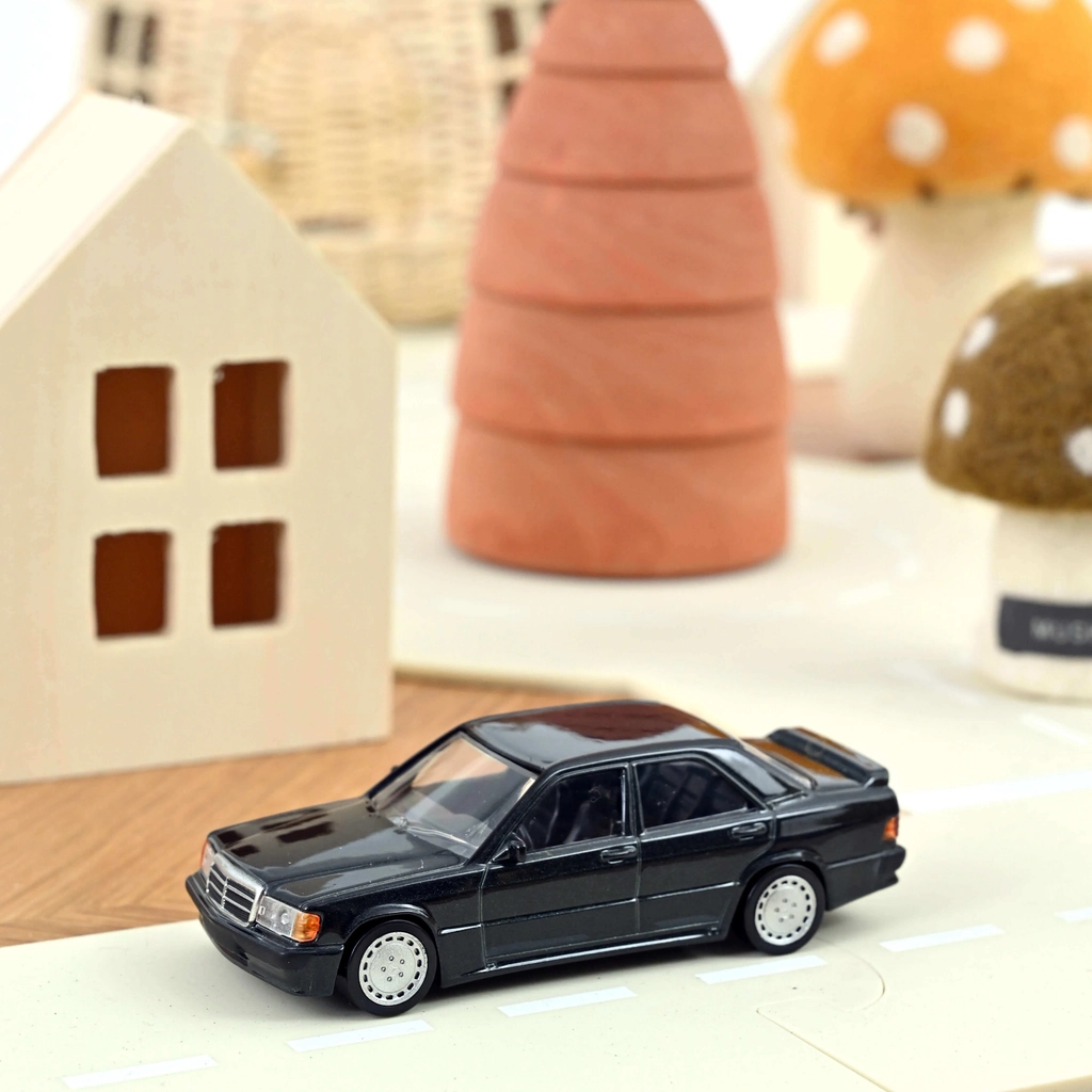 mercedes benz 190e 2.3 16 1984 black metallic jet-car 1:43