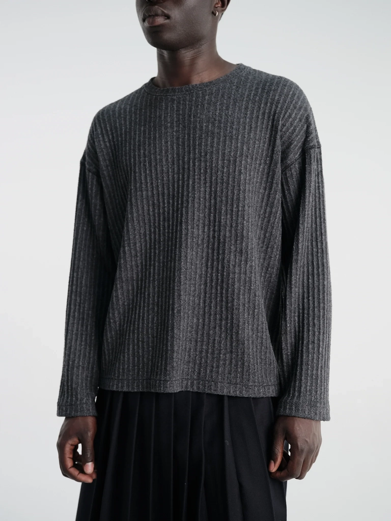 round neck sweater in grey bouclé rib