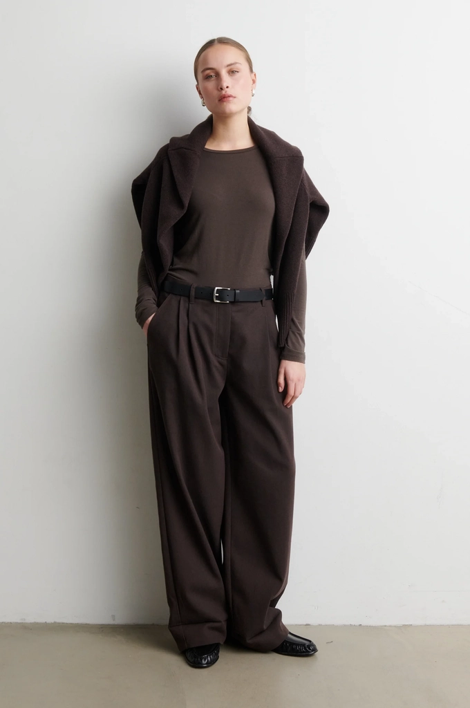 dhara trousers