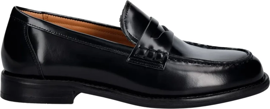 linn loafers