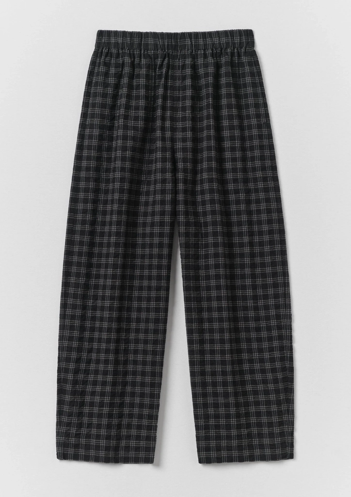 check cotton wool barrel leg trousers | dark charcoal/black