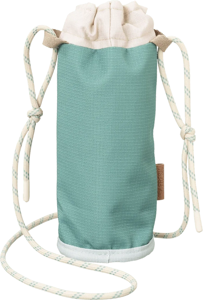 <tc>fresk</tc> flaskeholder outdoors feldspat
