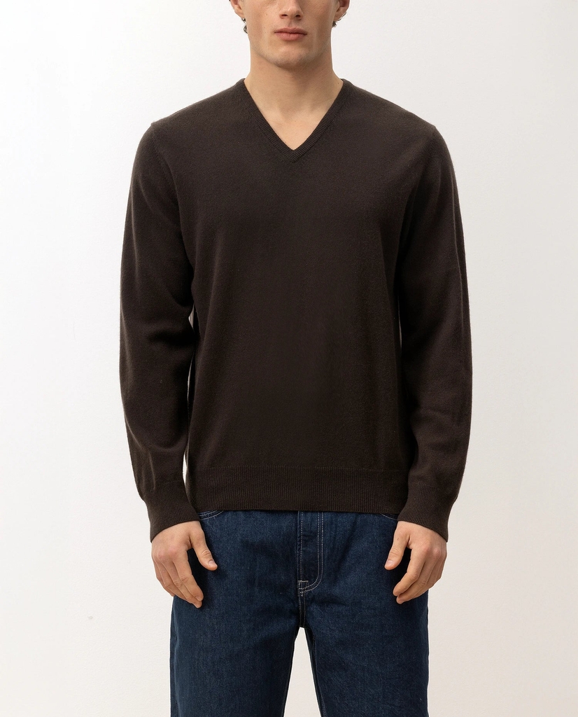 v-ausschnitt pullover aus cashmere in braun