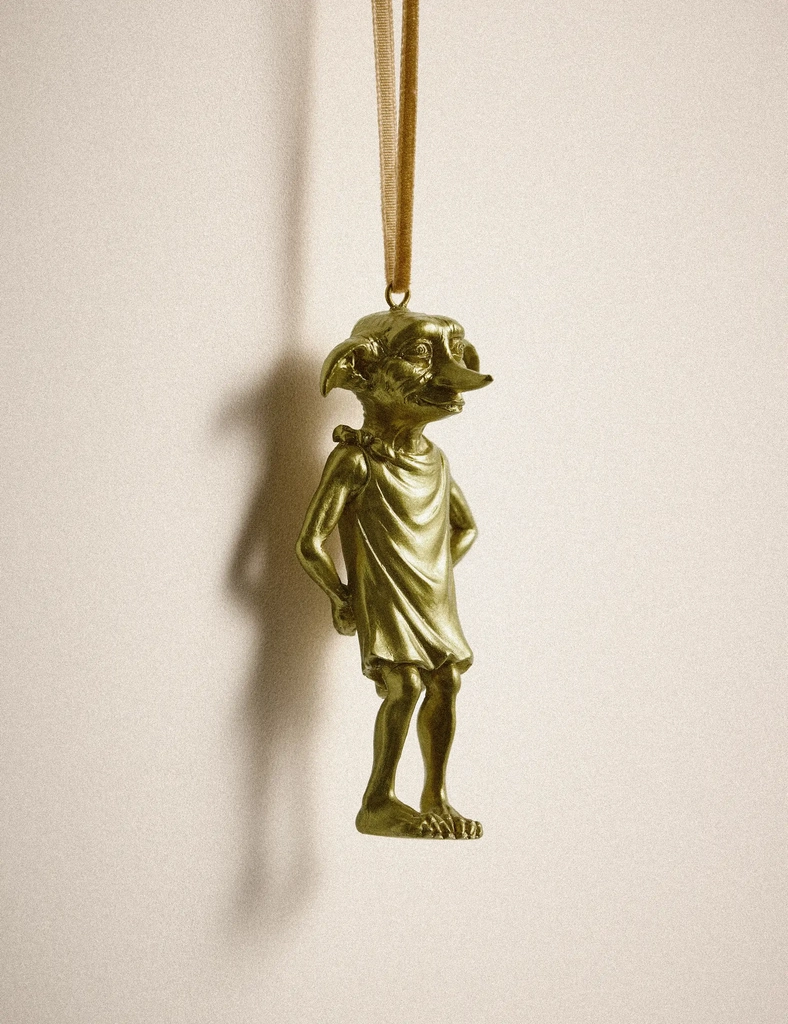 harry potter™ gold dobby tree decoration