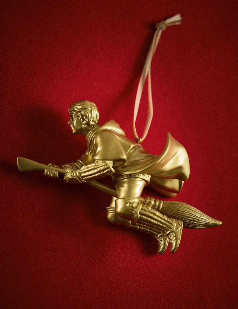 gold hanging harry potter™ decoration