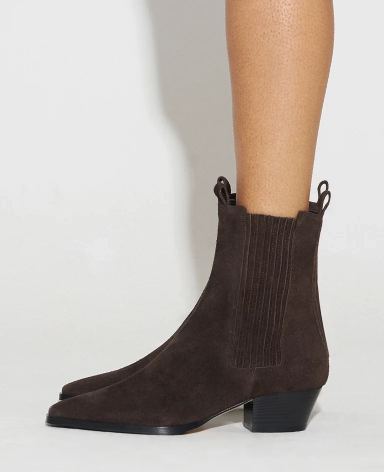 Aeyde Suede Leather Moka Stilfulde Sko - Brun