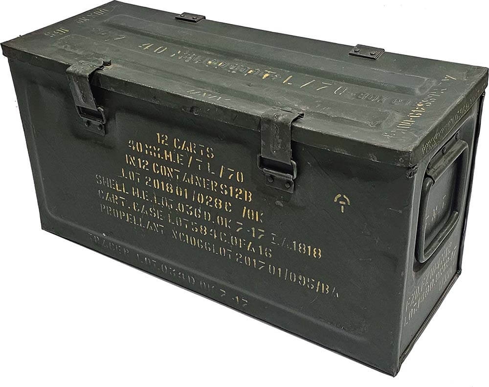 gammel militærkasse
