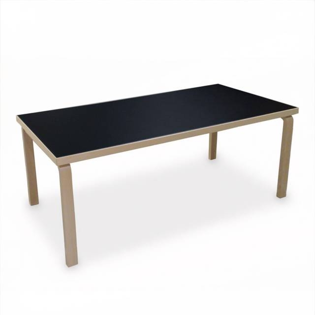 Artek Aalto Table 83 Svart Linoleum Klarlackad Spisebord