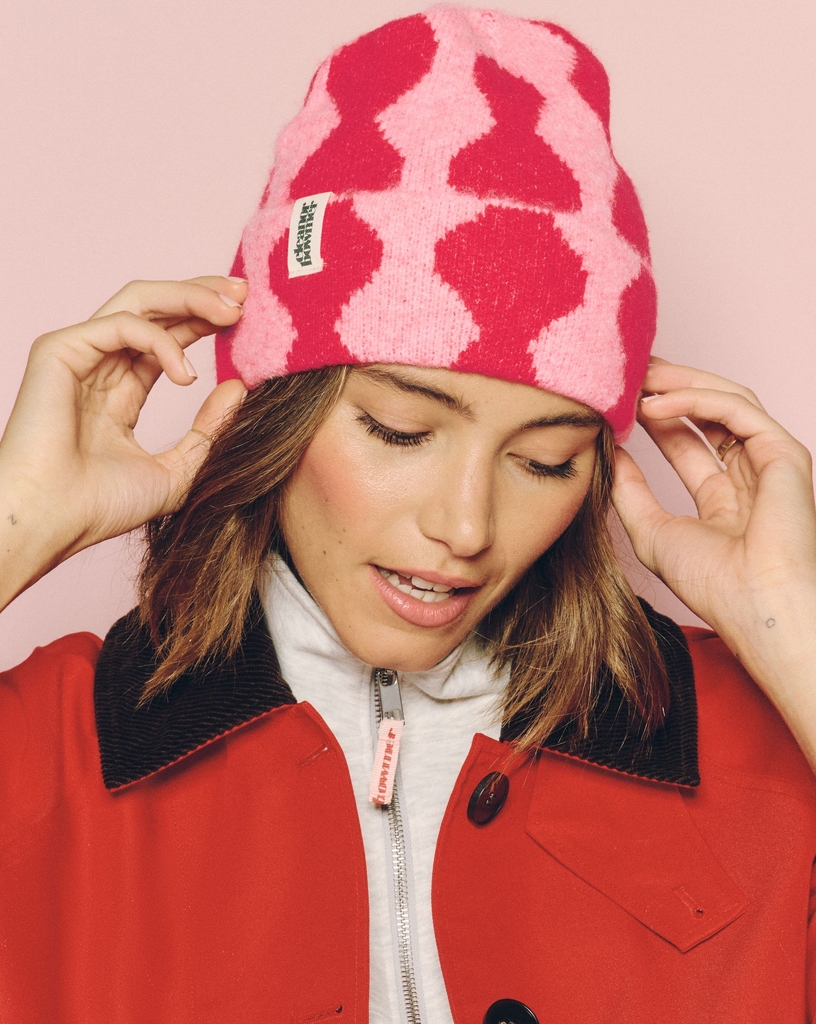 Eleanor Bowmer Wave Knitted Beanie - Red/Pink