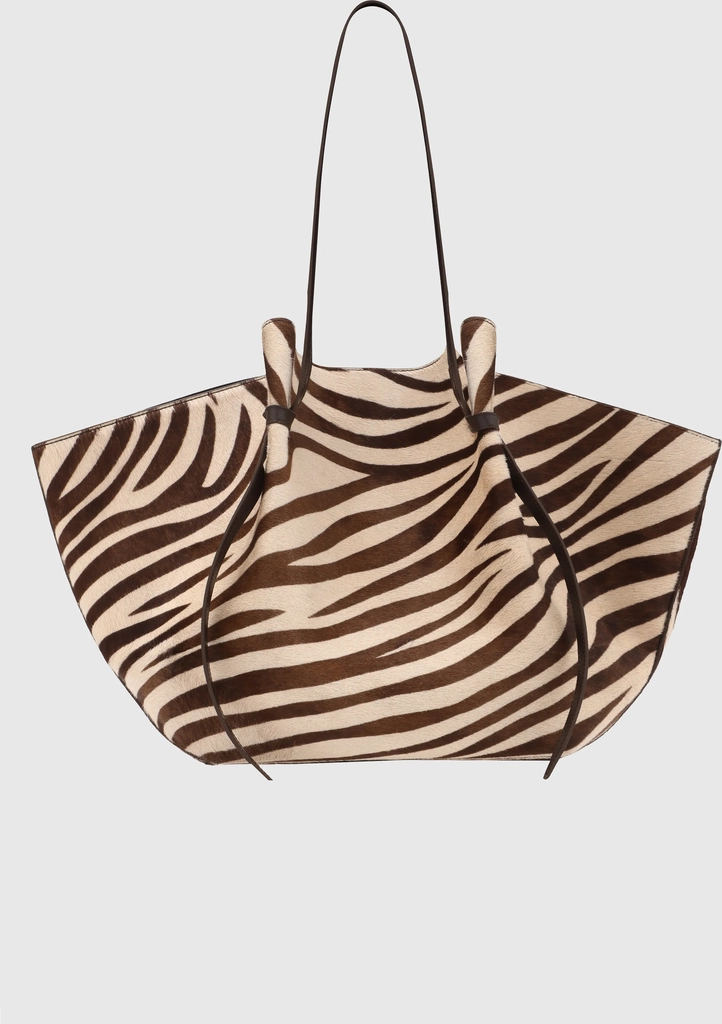 xl mochi - savanna calf hair